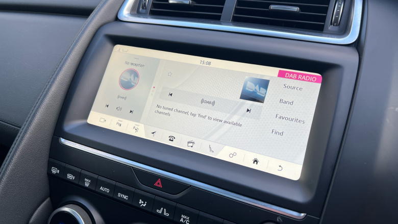 Jaguar E-Pace 2.0d [240] SE 5dr Auto Diesel Estate